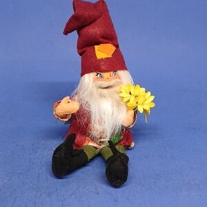 Annalee Doll 2022 Whimsical 7 in. Gnome with Sunflowers # 361422 New